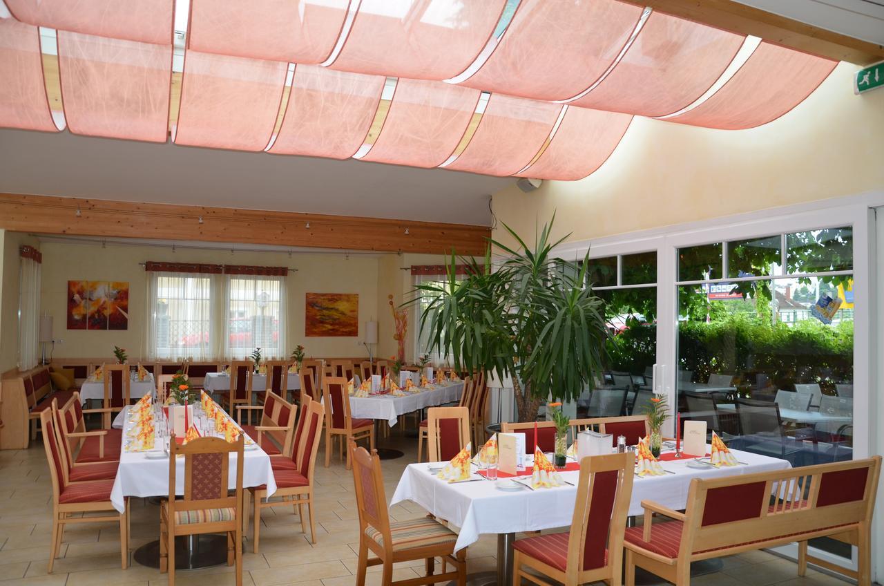 Hotel Gasthof Stoeckler Enns Esterno foto