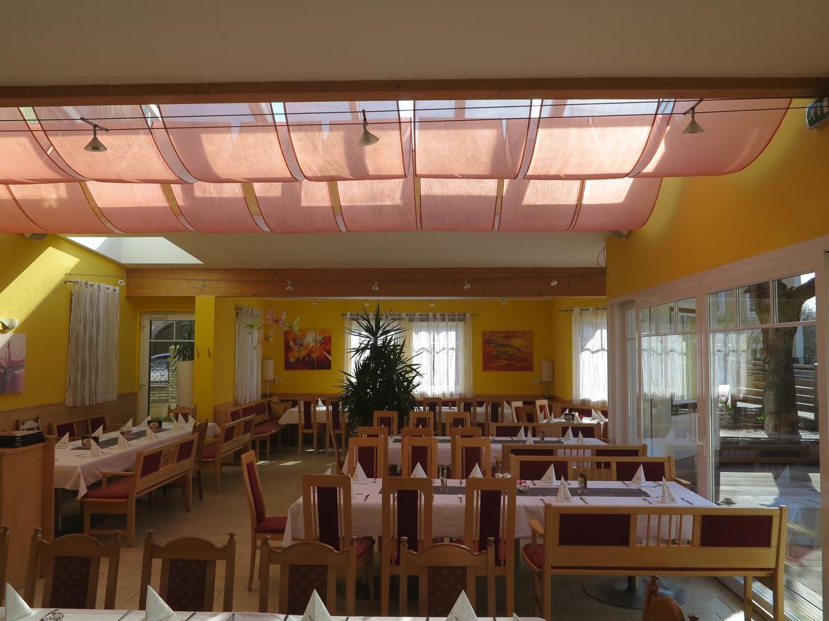 Hotel Gasthof Stoeckler Enns Esterno foto